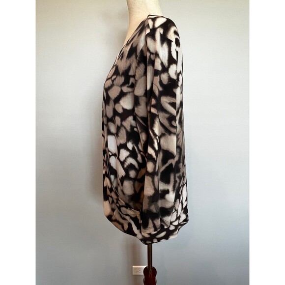 Calvin Klein Women's Abstract Animal Print Wrap Top with 3/4 Sleeves - Picture 6 of 14
